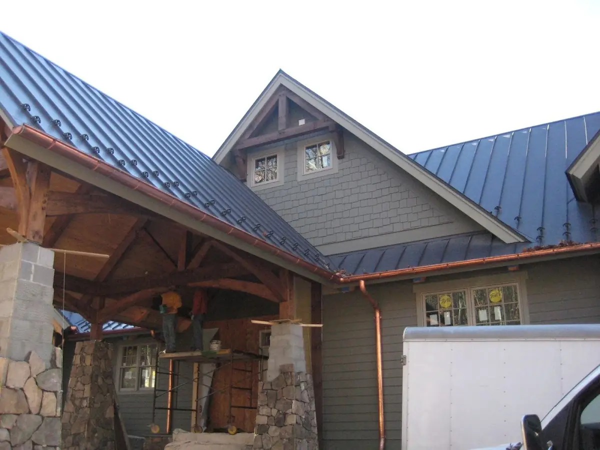 Craftsman Roofing team delivering quality roofing work in Donner